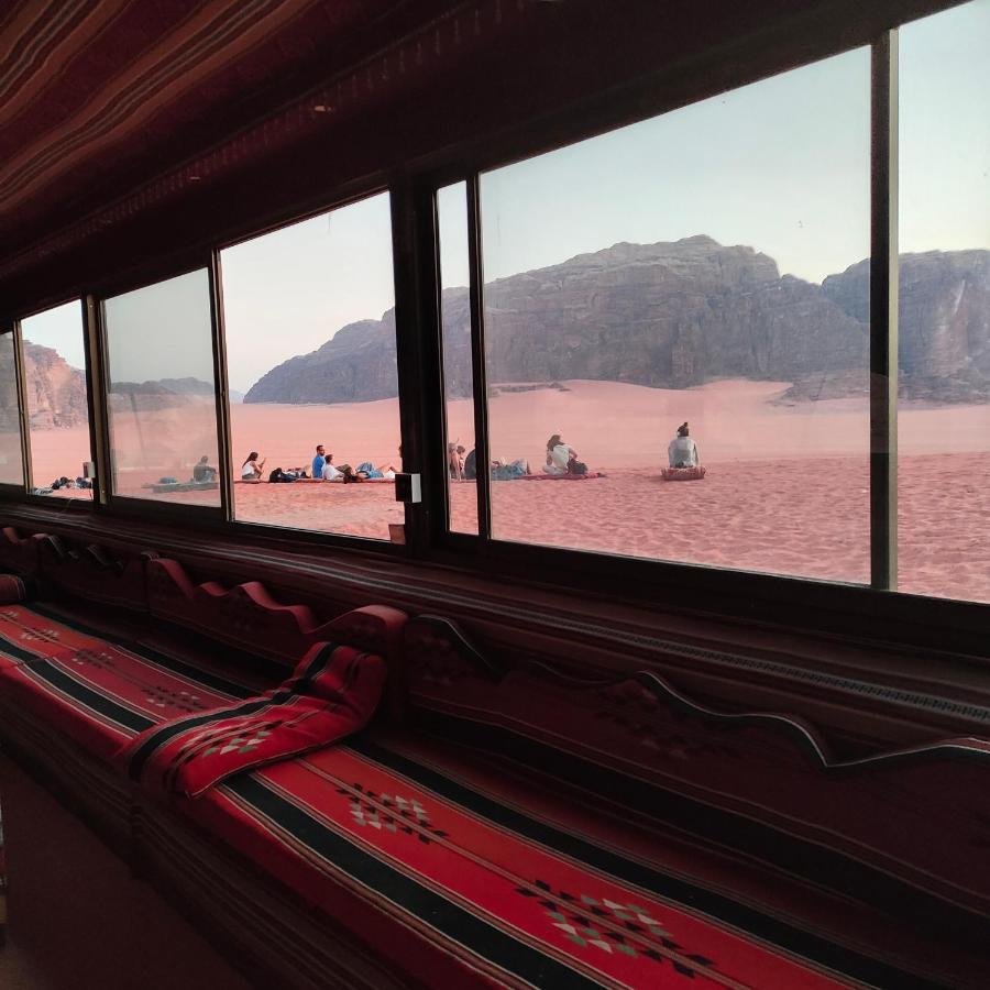 Rotana Camp Hotel Wadi Rum Buitenkant foto