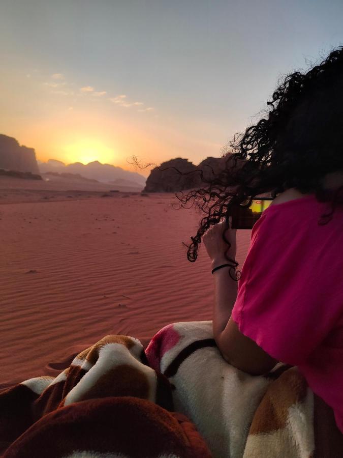 Rotana Camp Hotel Wadi Rum Buitenkant foto