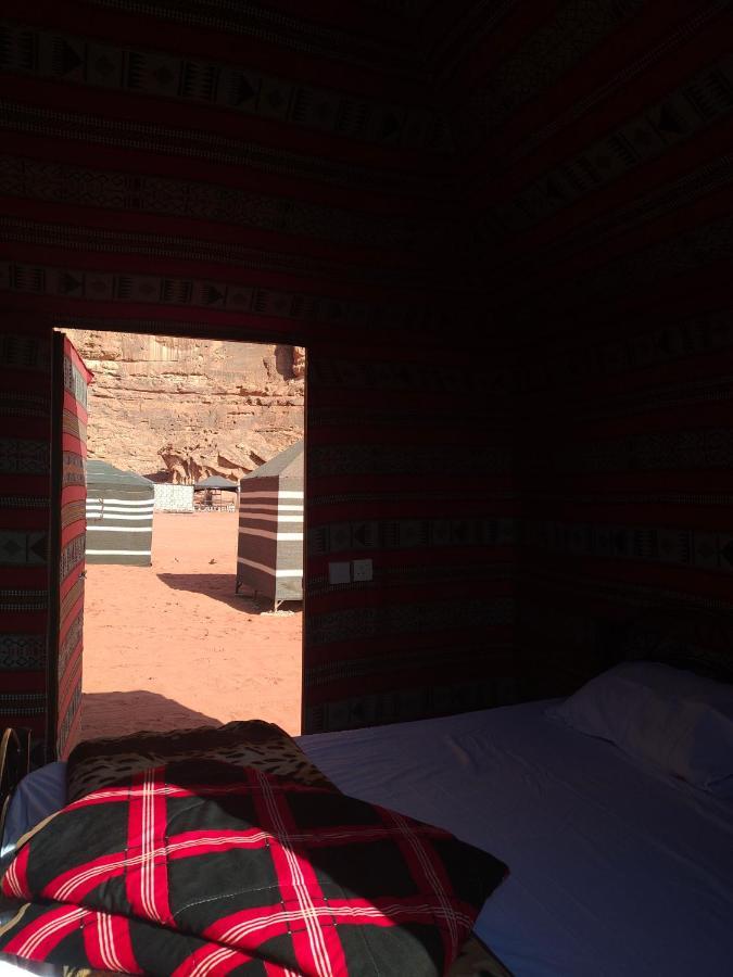 Rotana Camp Hotel Wadi Rum Buitenkant foto