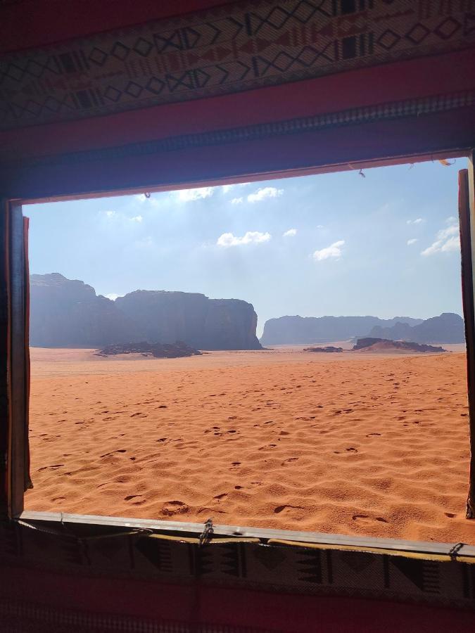 Rotana Camp Hotel Wadi Rum Buitenkant foto